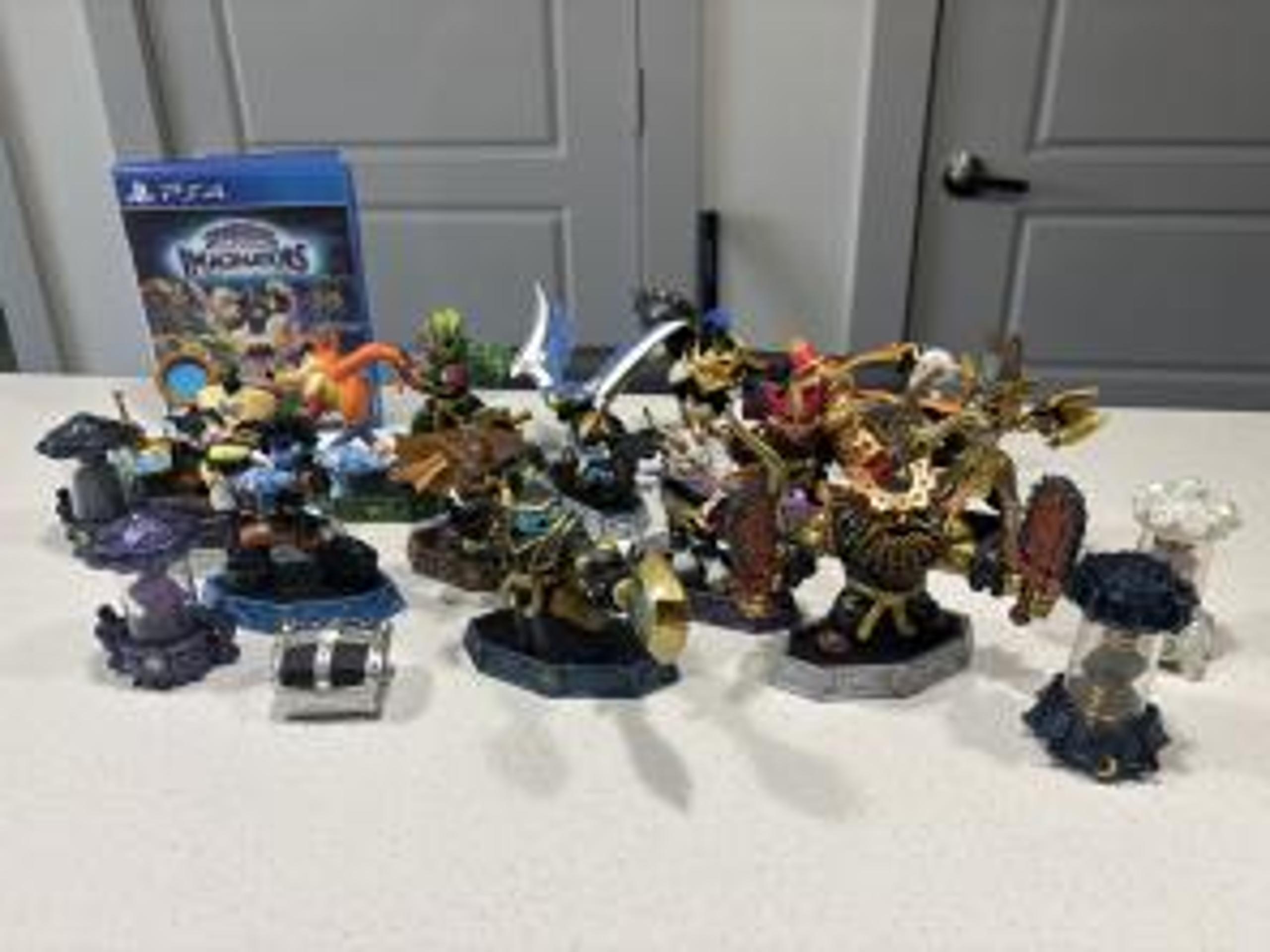 kylanders starter bundle mega lot 100 figures over 20 lbs characters