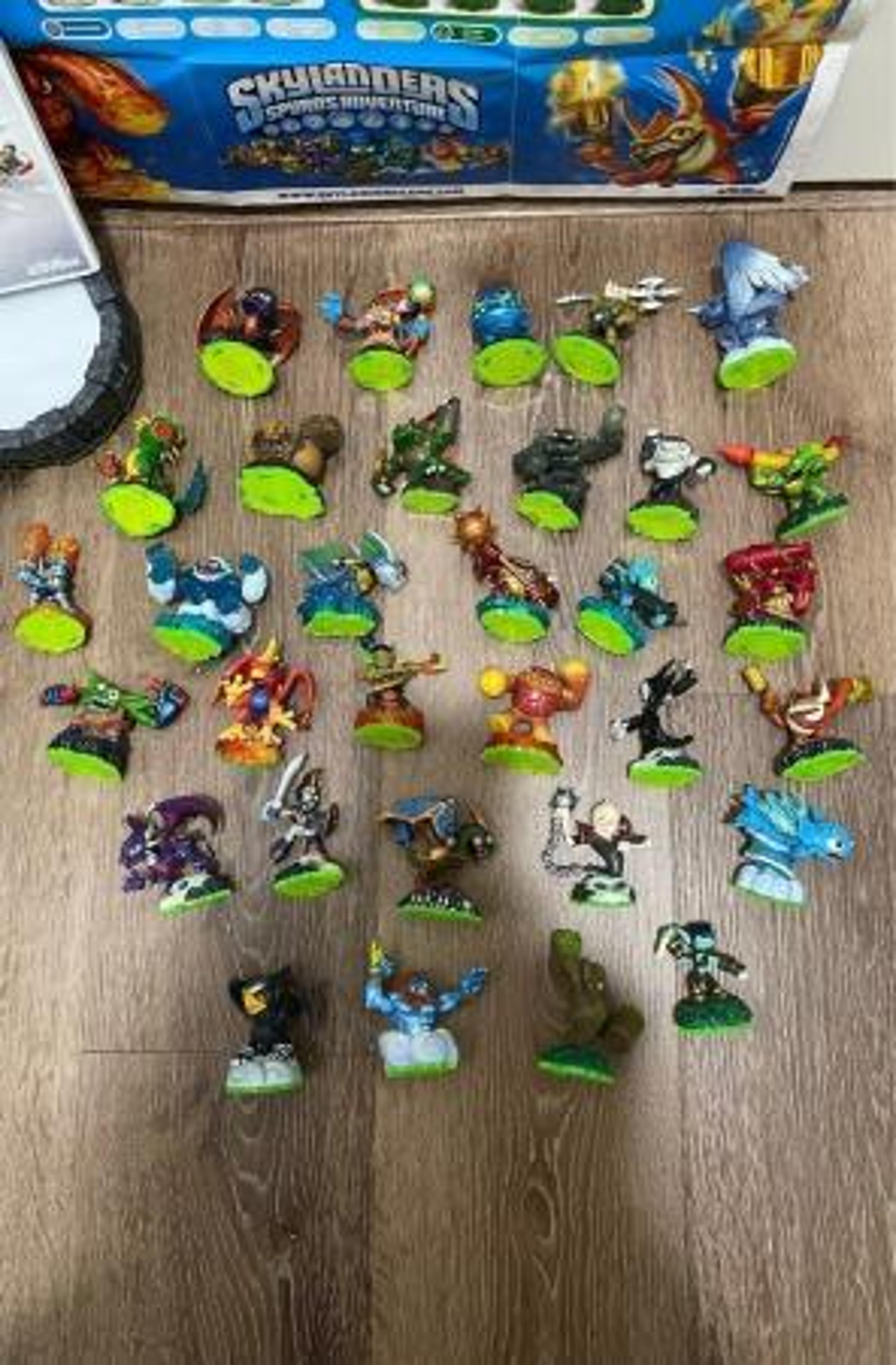 kylanders starter bundle mega lot 100 figures over 20 lbs characters