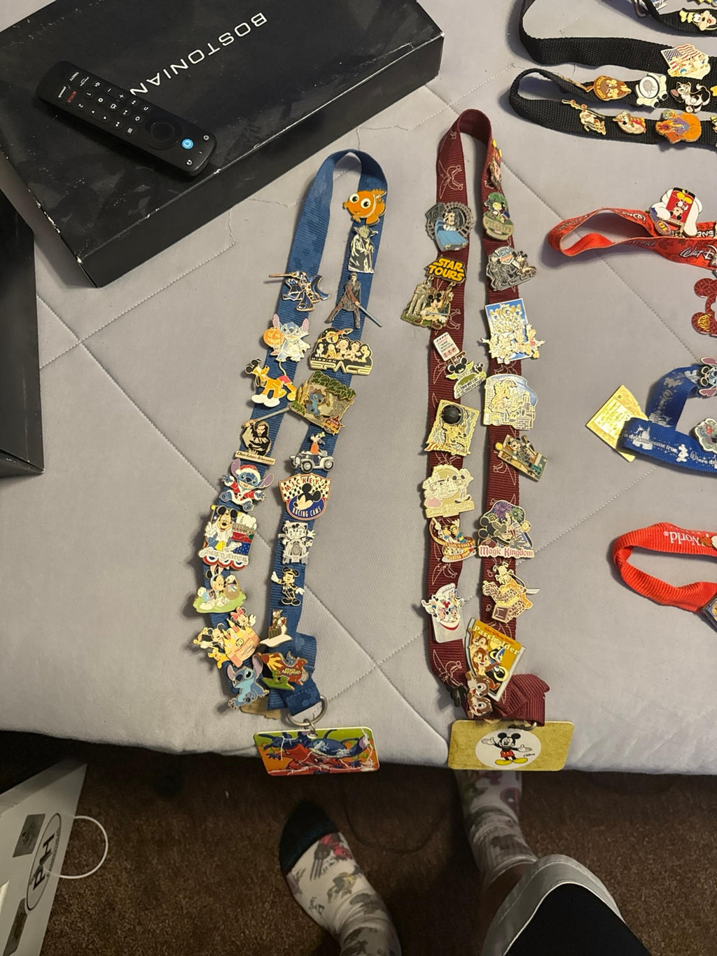 Disney world Pins HUGE LOT THROUGHOUT THE YEARS 2001-2012