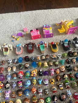 Disney Doorables Mega Lot 650+ Vehicles Playsets NO Duplicates